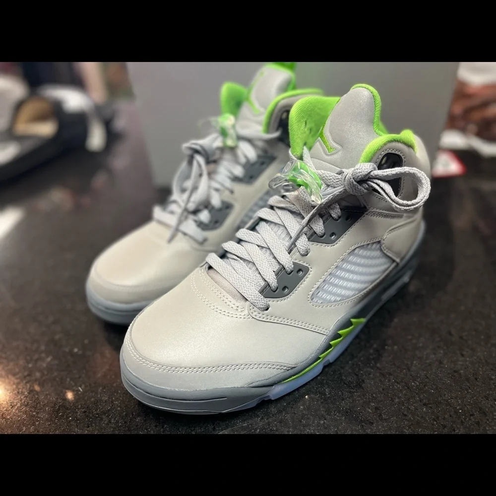 JORDAN 5 RETRO 'GREEN BEAN' 2022